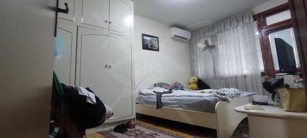 Продава се Тристаен апартамент в Пловдив, Кючук Париж - 90 кв.м за 1612 €/кв.м - Снимка #1