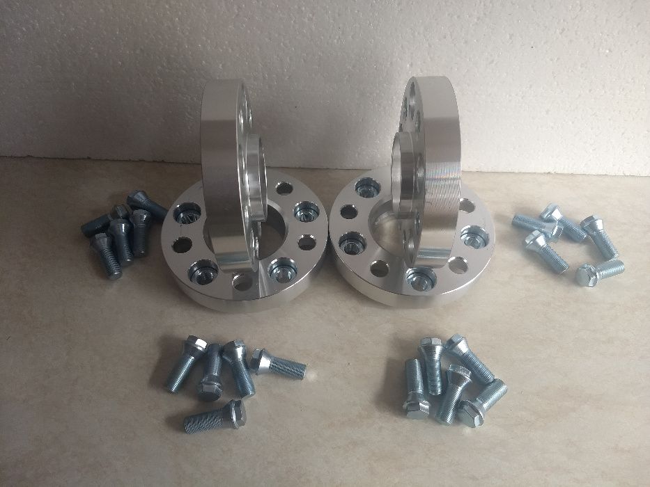 Flanse Distantiere Dacia Duster 25 mm prindere dubla Prezoanele inclus