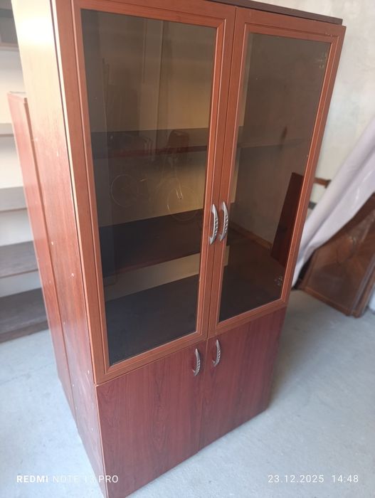 Продам офисный шкаф для документов