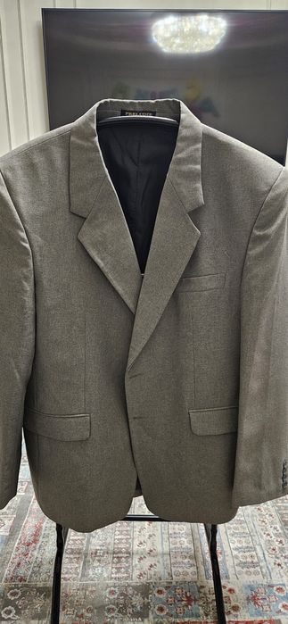 Пиджаки мужские новые