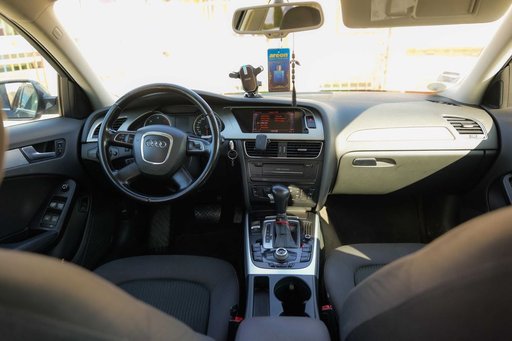 Audi a4 b8 2012