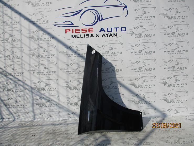 Aripa dreapta Mercedes GLK W204 X204 an 2008-2009-2010-2011-2012-2013-