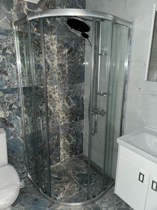 Душкабина овална 90/90