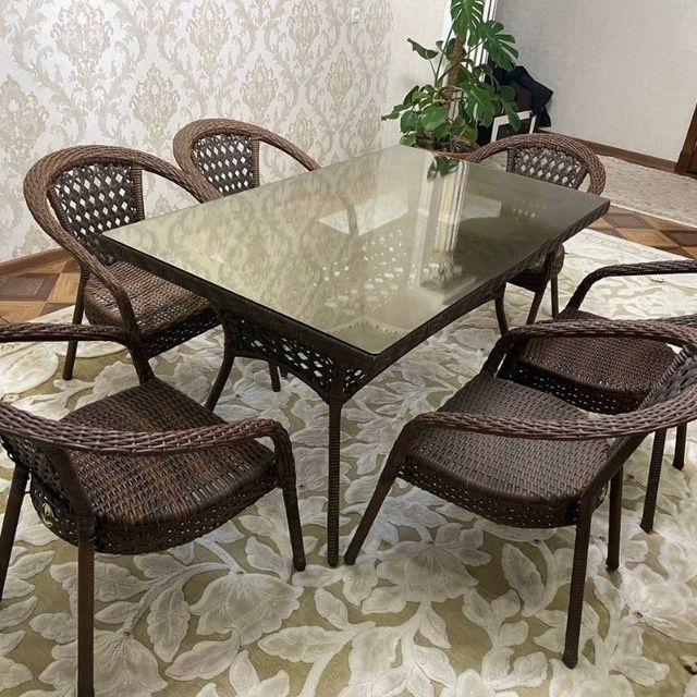 Ratan stol stullar olami