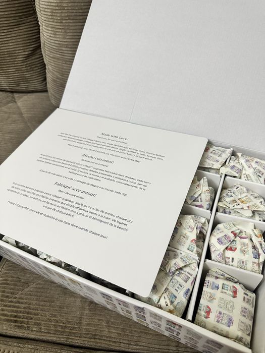 Продается новый , неиспользованный набор Lenox посуды для специй