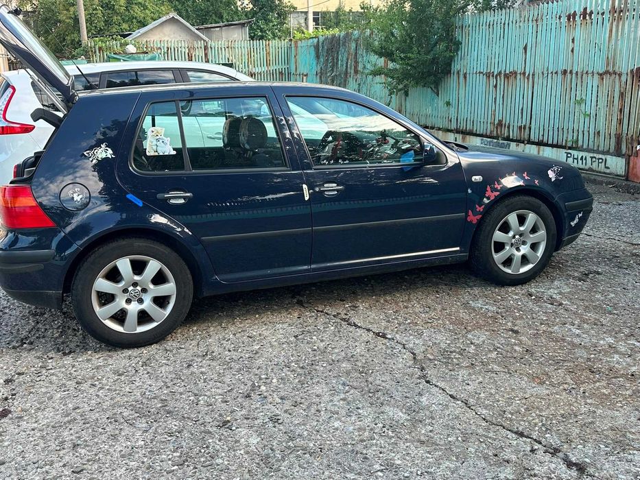 VOLKSWAGEN Golf 2002 — imagine 5