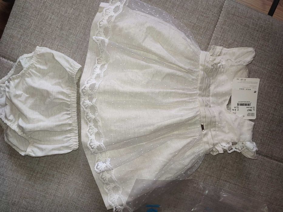 Официална бебешка рокля на Mayoral