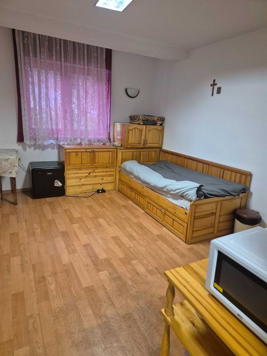 Квартира под наем, Каменица 1