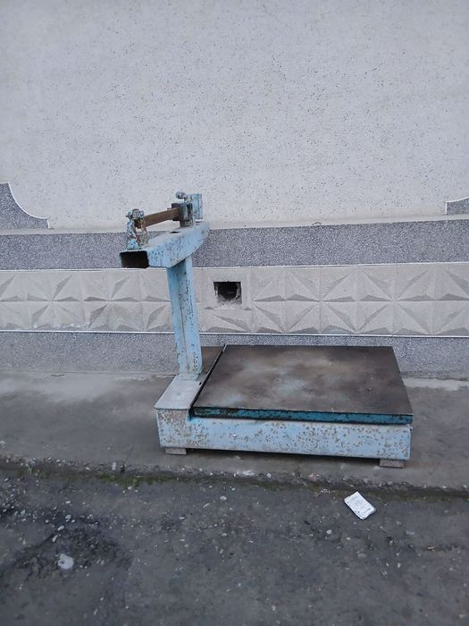 Тарози сотилади 500 кг