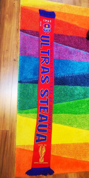 Fular Steaua București