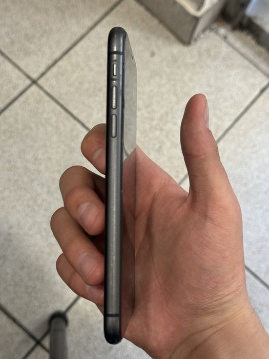 Iphone 11 гарантия на 1год