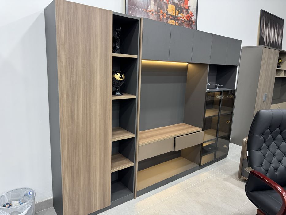 директорский офисная мебель Рахбар учун топлам