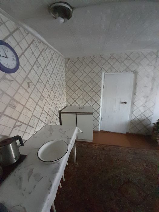 Продам полублагоустроены дом