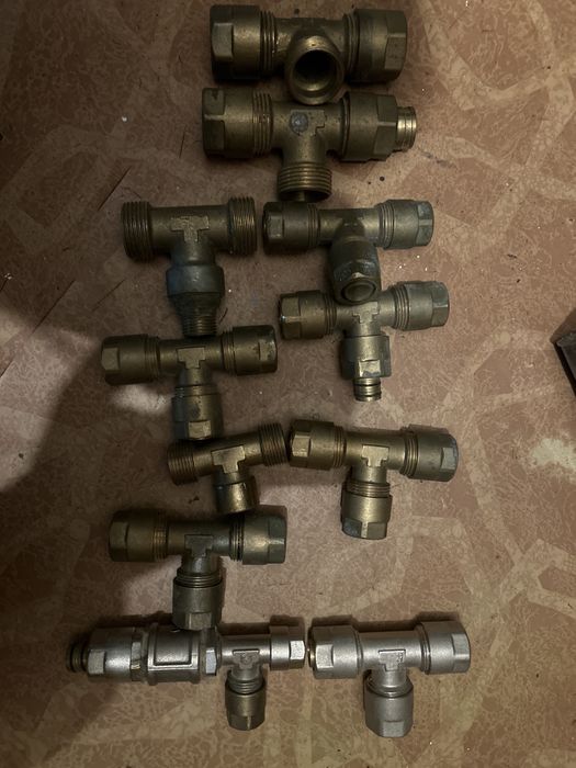 Instalații sanitare, coturi, niple, robineti