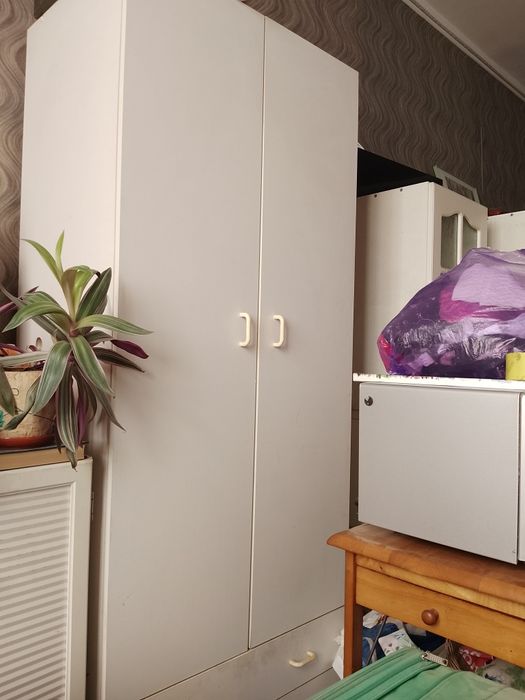 Тумбочка и шкаф для кухни