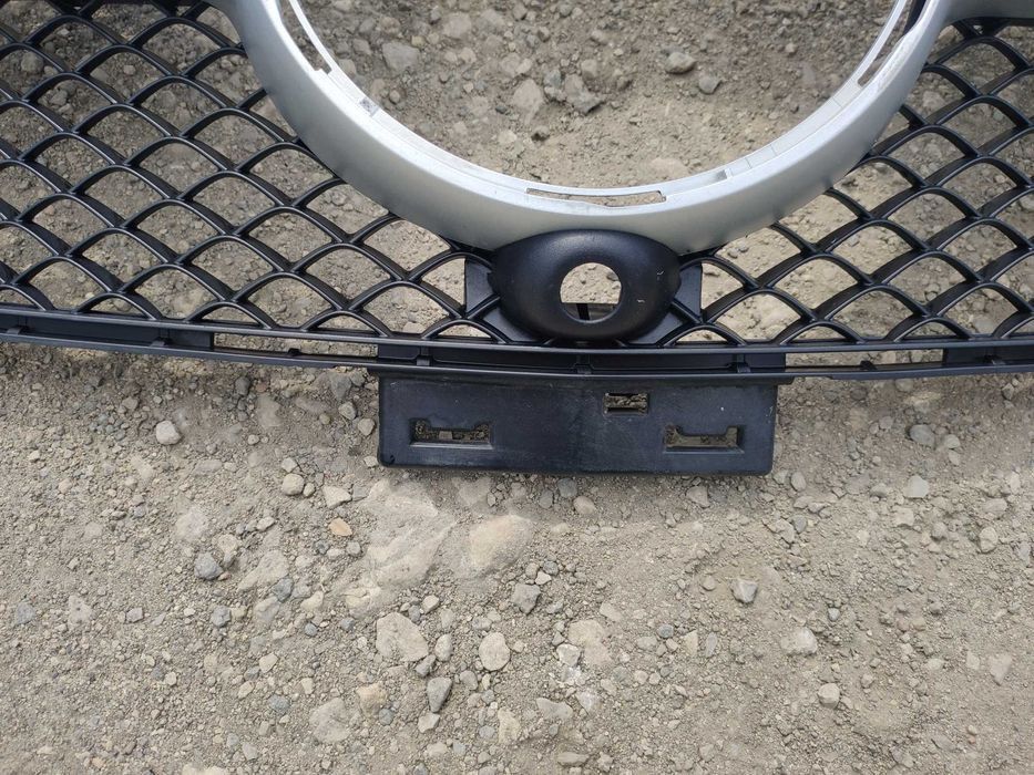 Решетка предна броня Mercedes GLE W222 S65 W213 E Мерцедес