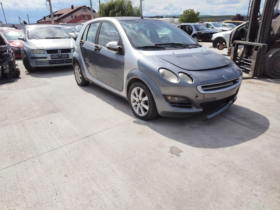 Dezmembram Smart ForFour 2005 1.5cdi Cutie Automata