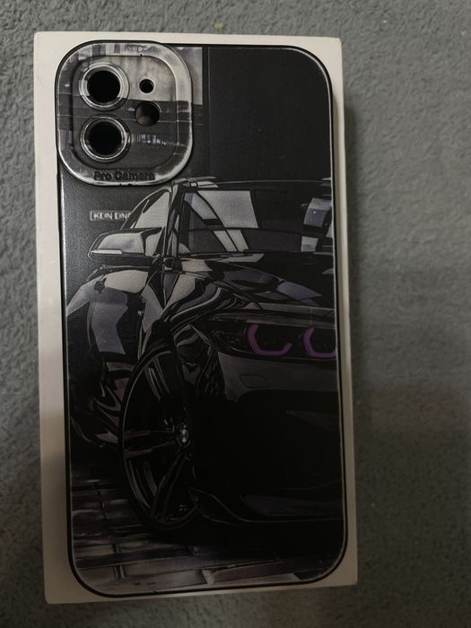 Продам Iphone 11