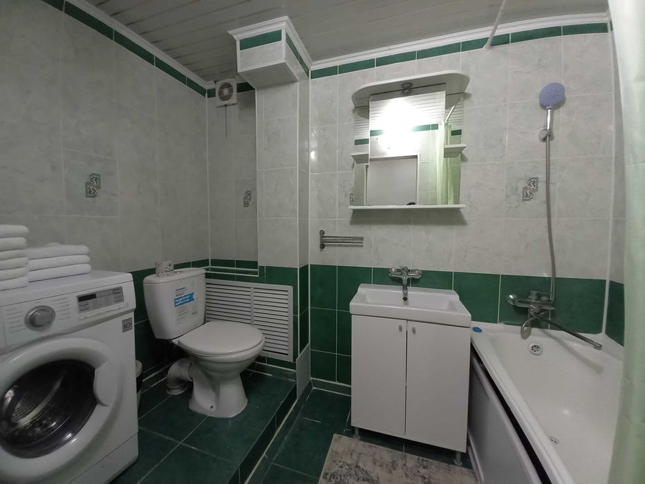 3х комнатная,мкр 8