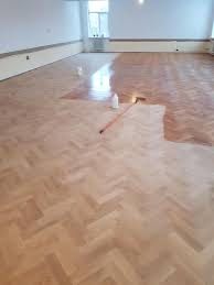 Lustruire marmura, slefuire parchet etc.Sape mecanizate elecopterizate