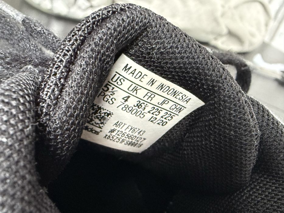 Оригинални обувки Adidas
