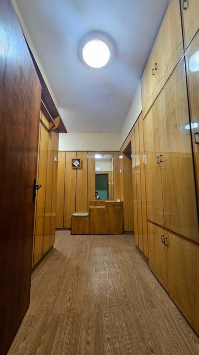 Дава се под наем Тристаен апартамент в Варна, Базар Левски - 90 кв.м за 612 € - Снимка #11