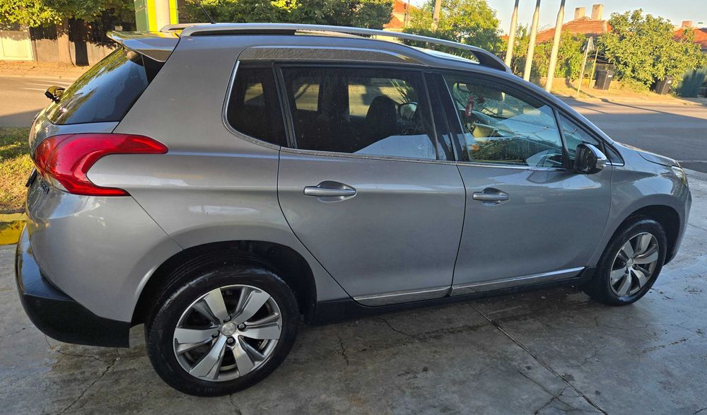 PEUGEOT 2008 1.6 HDi