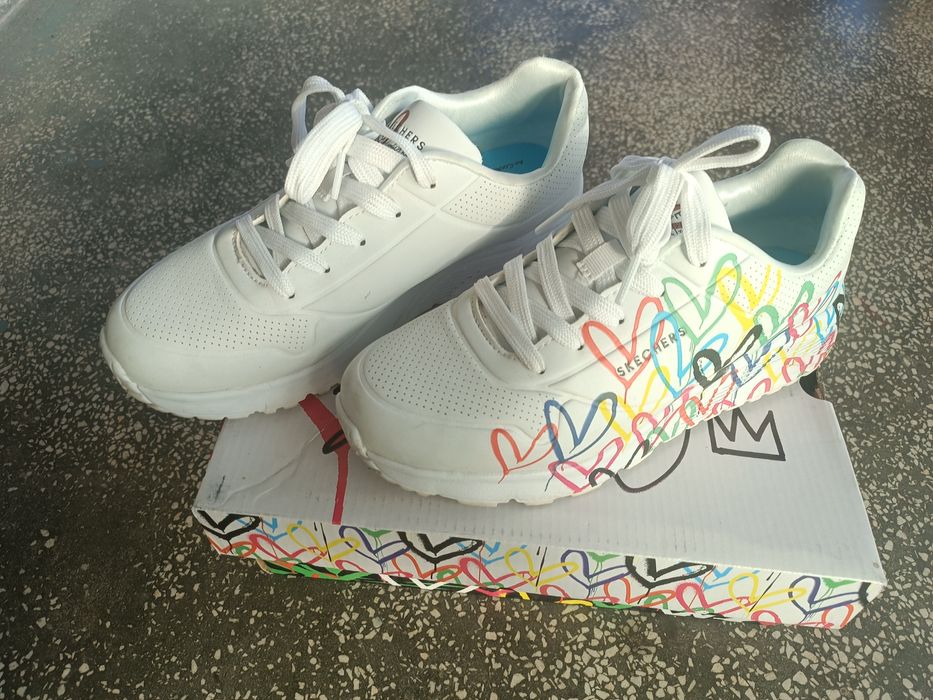 Дамски маратонки