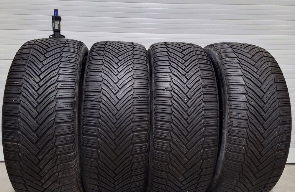 7mm! 225 50 17 Michelin alpin 6