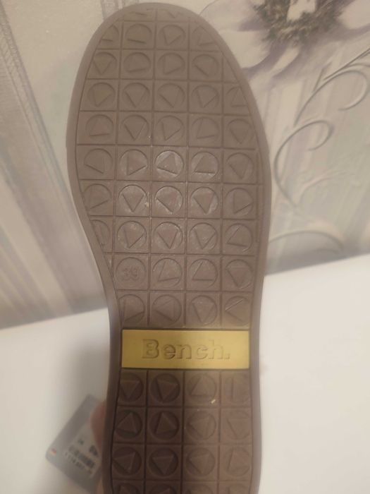 Дамски нови боти .