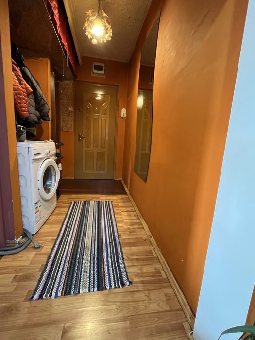 Vand apartament 2 camere
