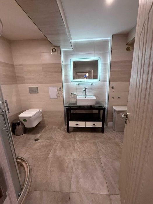 Невероятен напълно обзаведен мезонет с асансьор, 200 кв.м., Казанлък