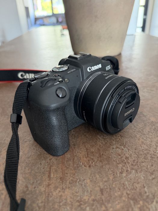 Canon Eos RP + 50mm 1.8 STM + gimbal