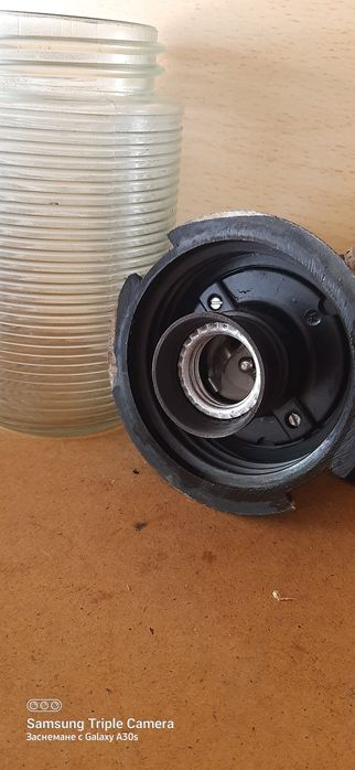 Водоустойчива външна лампа