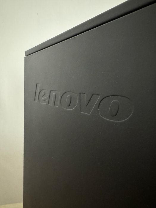 Lenovo ThinkStation / 32GB RAM / NVIDIA Quadro M4000 8GB / SSD+HDD
