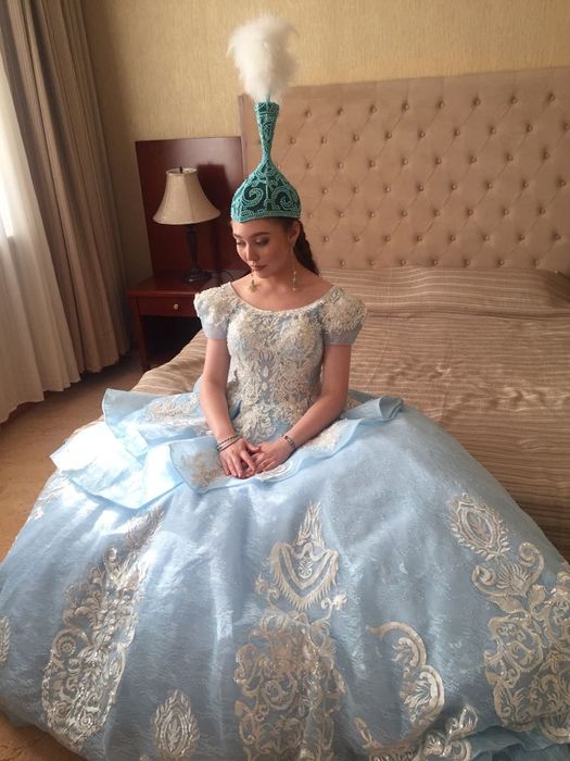 Платье свадебное