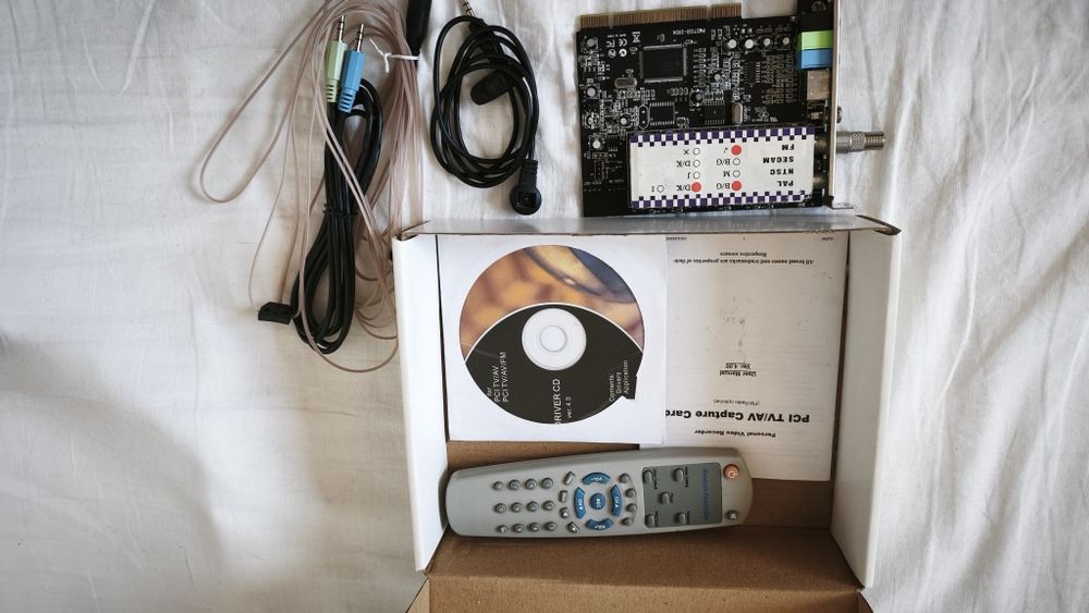 Placa tuner TV + FM radio ST Lab (Philips)