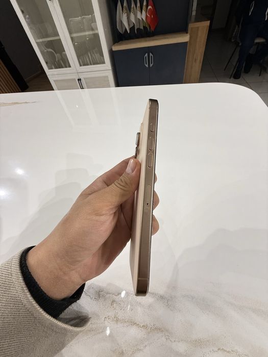 Iphone 16 pro max 259 g