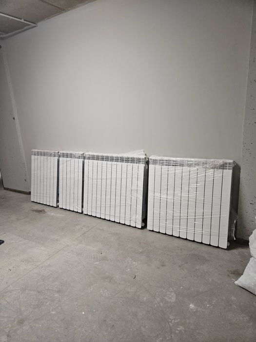 Алуминиеви радиатори H 800 мм чисто нови неизползвани