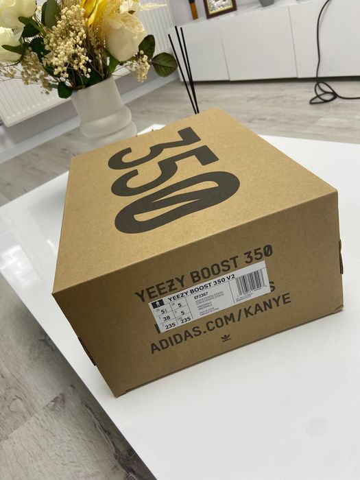 Yeezy 350 Static Grey