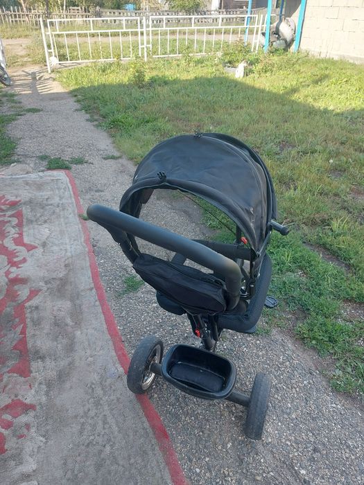 Детский велосипед коляска 15.000