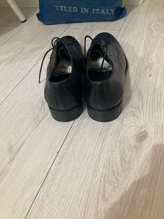 Мужская обувь, туфли, кроссовки