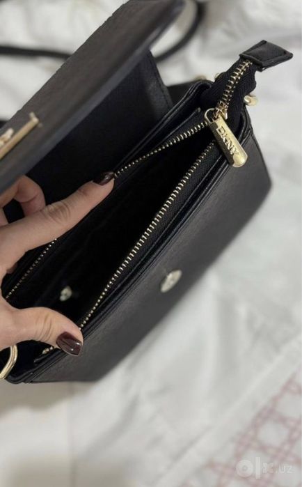 Сумка DKNY saffiano