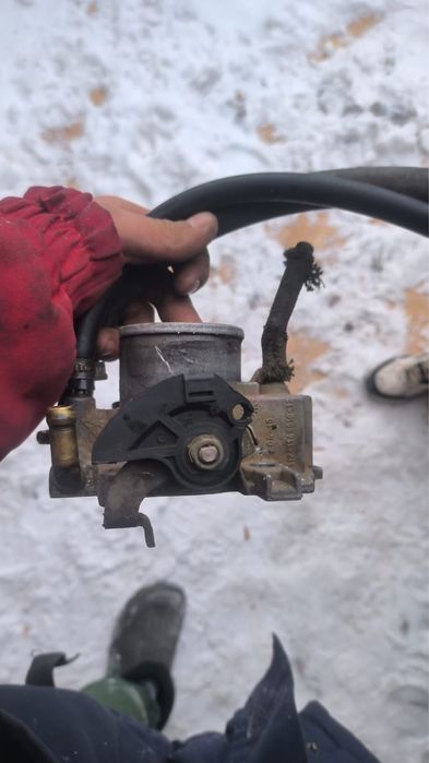 продам дросель на ваз