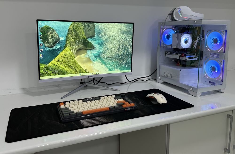 Комп, Монитор, Клав+мышь, наушники, коврик