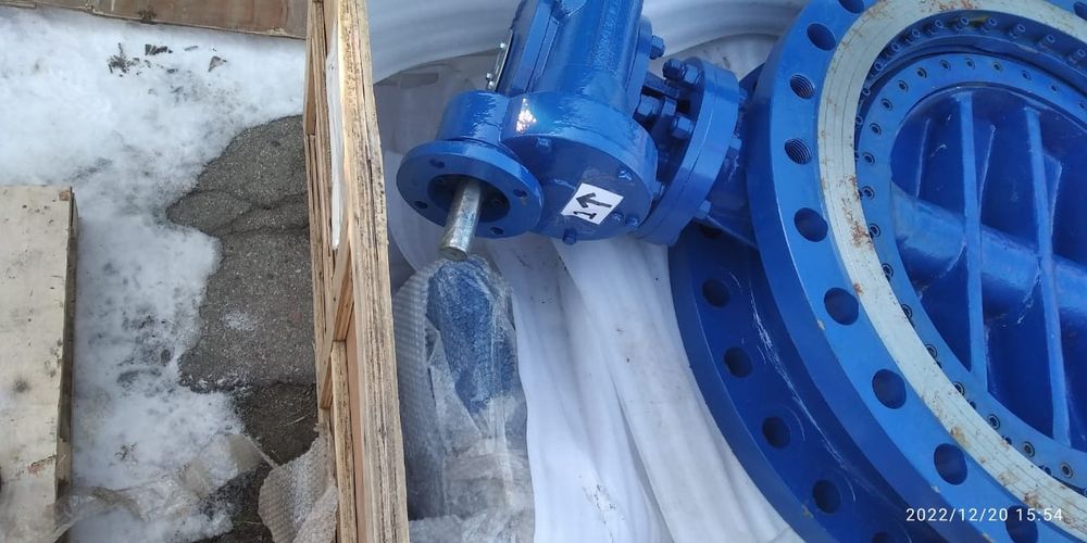 Затвор ду 1400 ру 10 чугунный