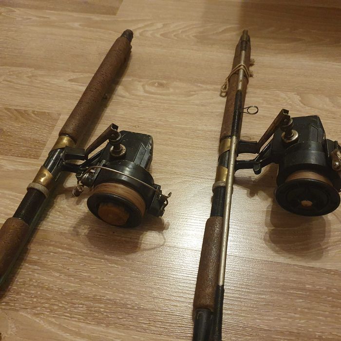 Ретро    въдици  с макари