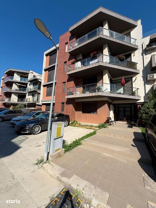 Oportunitate vanzare 2 camere, Tomis Plus, cu parcare supraterana
