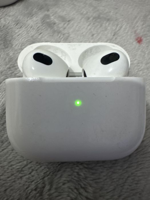 Casti airpiods  3 A2564