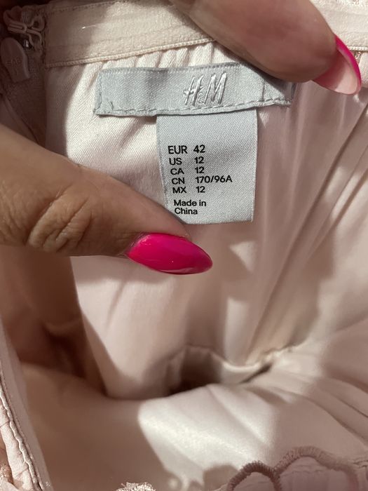 Официална рокля